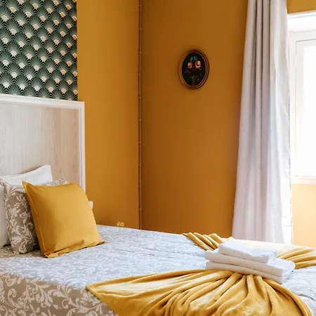 Aquilla Family 203 Homestay Lisbon
